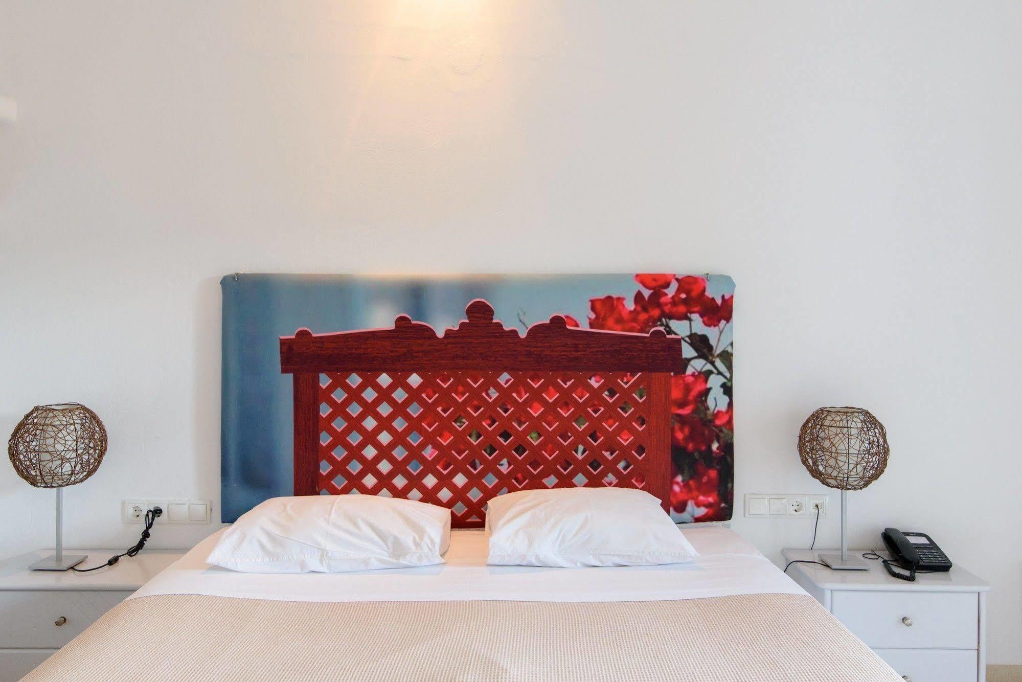 Atlas Boutique Hotel Kamári エクステリア 写真